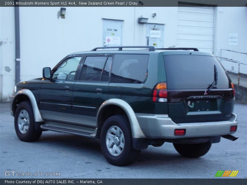 New Zealand Green Pearl / Gray 2001 Mitsubishi Montero Sport XLS 4x4