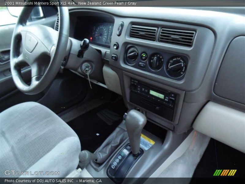 New Zealand Green Pearl / Gray 2001 Mitsubishi Montero Sport XLS 4x4