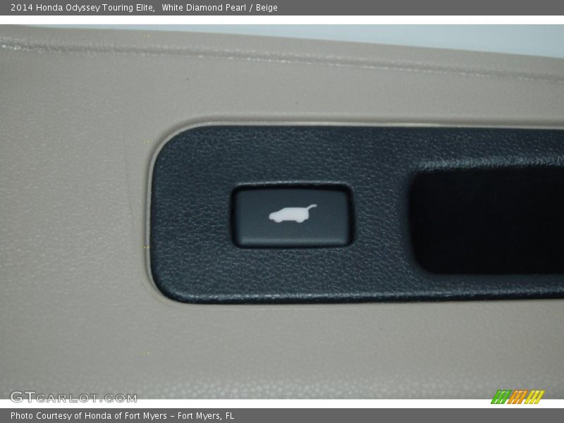White Diamond Pearl / Beige 2014 Honda Odyssey Touring Elite