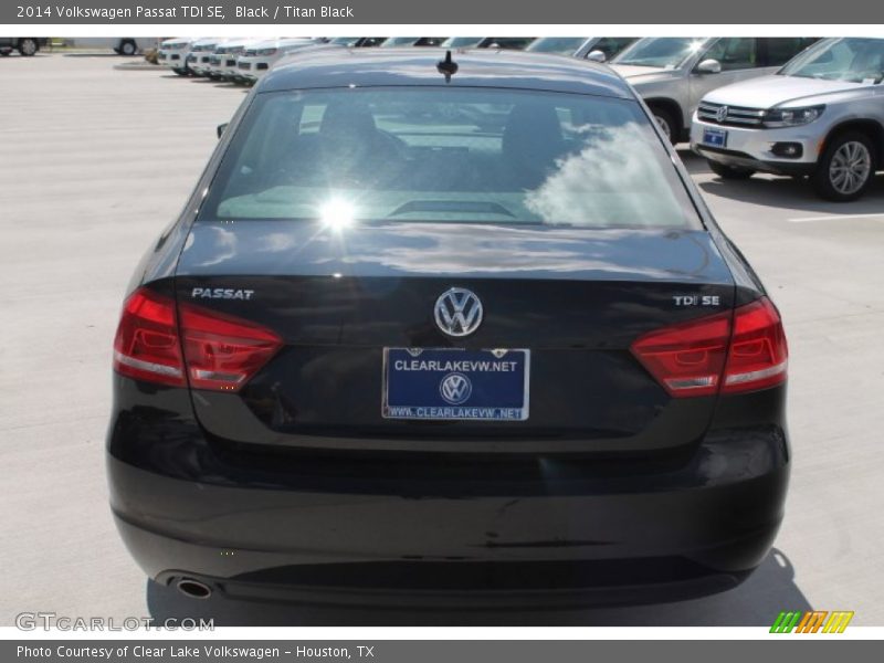 Black / Titan Black 2014 Volkswagen Passat TDI SE