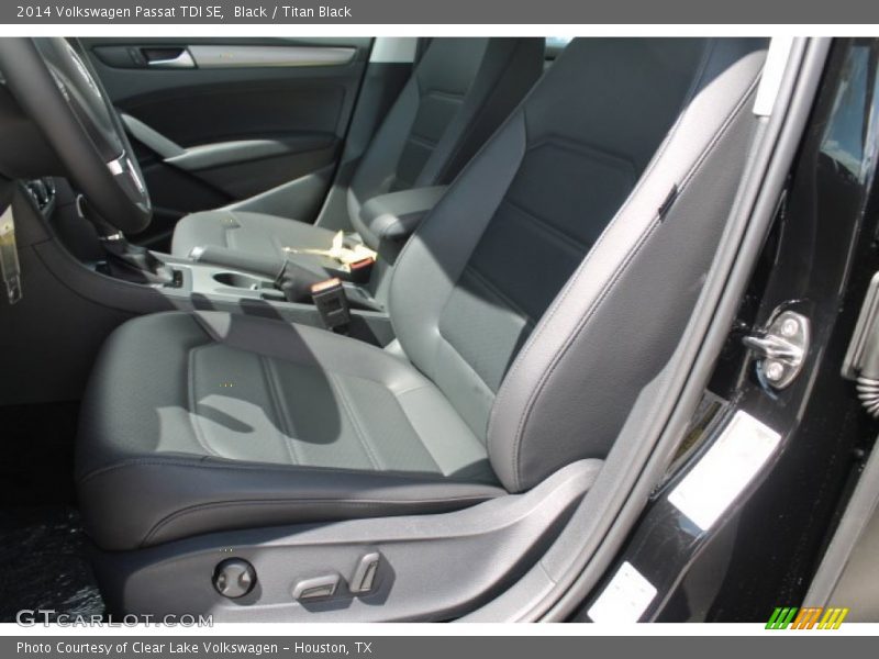 Black / Titan Black 2014 Volkswagen Passat TDI SE