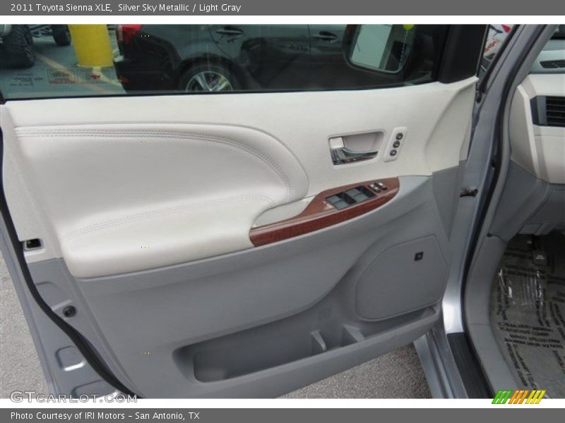 Silver Sky Metallic / Light Gray 2011 Toyota Sienna XLE