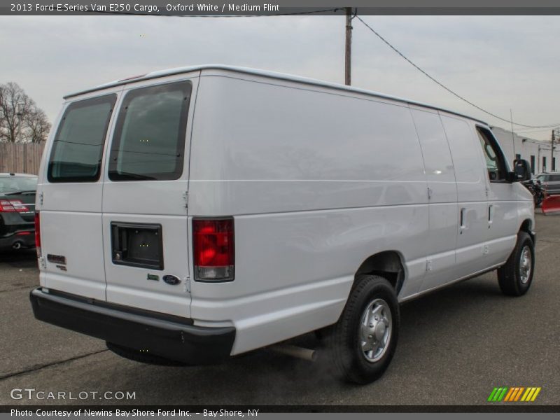 Oxford White / Medium Flint 2013 Ford E Series Van E250 Cargo