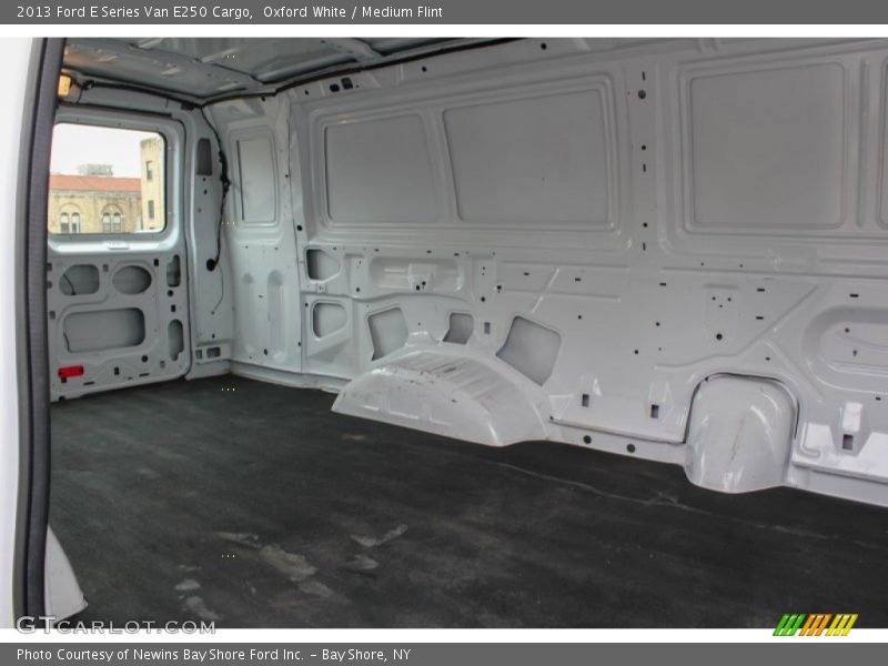  2013 E Series Van E250 Cargo Trunk