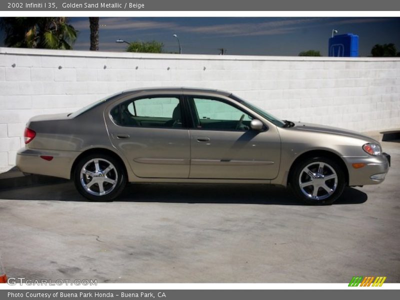 Golden Sand Metallic / Beige 2002 Infiniti I 35
