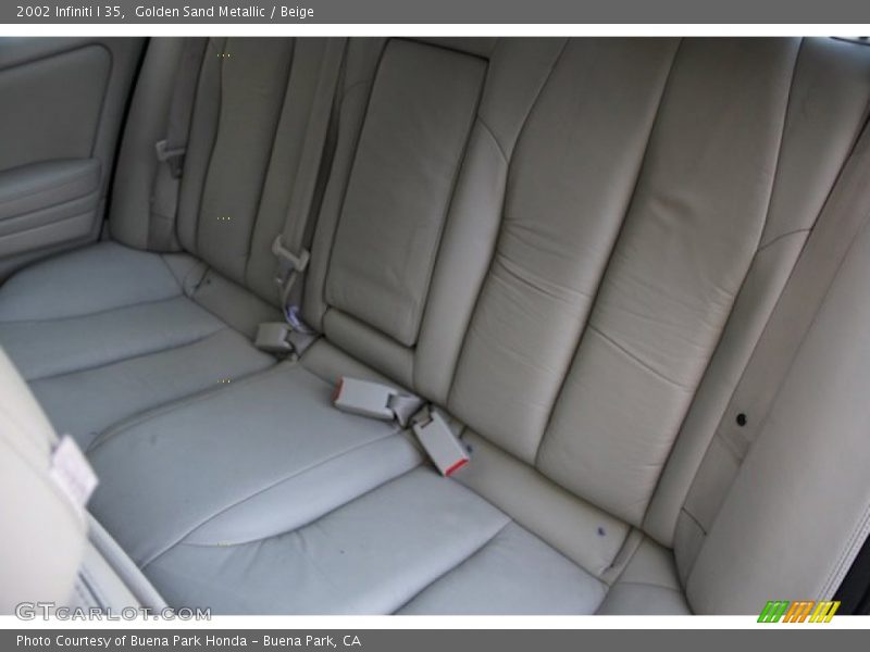 Golden Sand Metallic / Beige 2002 Infiniti I 35