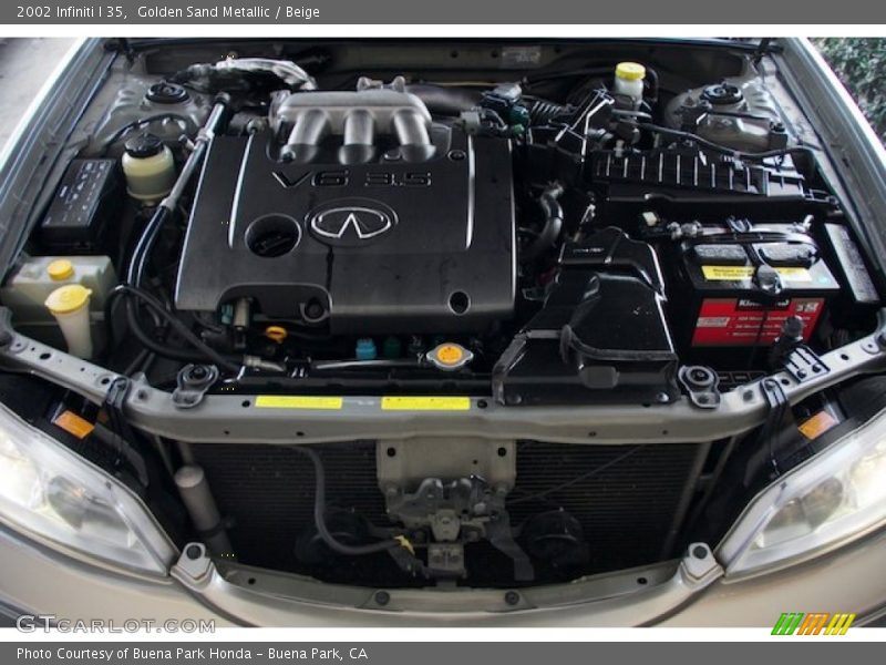 Golden Sand Metallic / Beige 2002 Infiniti I 35