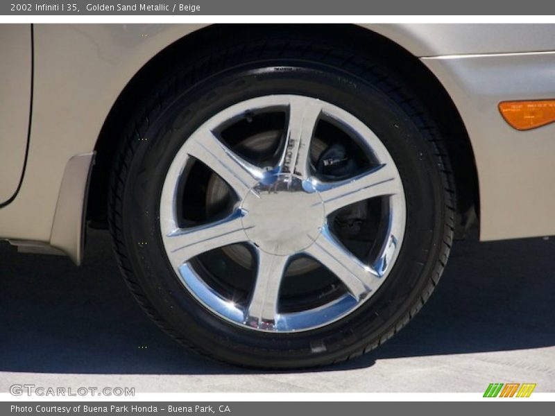 Golden Sand Metallic / Beige 2002 Infiniti I 35