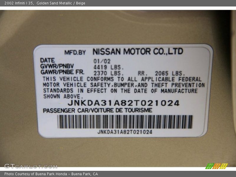 Golden Sand Metallic / Beige 2002 Infiniti I 35