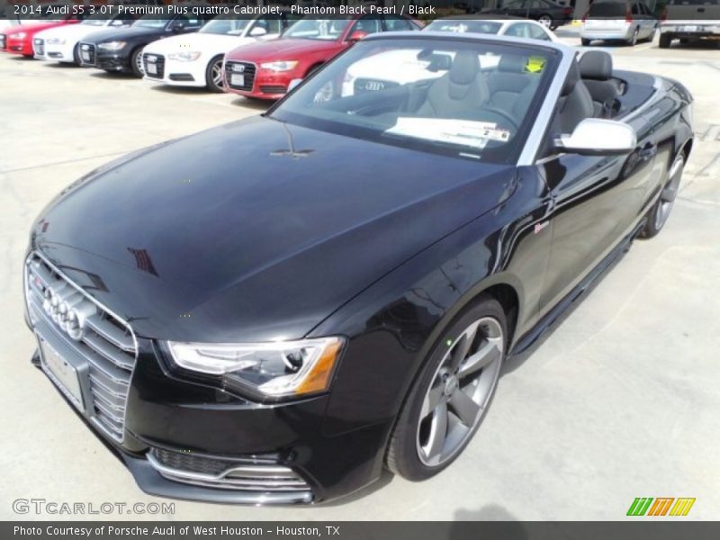 Front 3/4 View of 2014 S5 3.0T Premium Plus quattro Cabriolet
