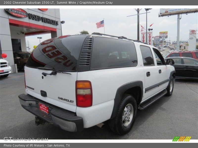 Summit White / Graphite/Medium Gray 2002 Chevrolet Suburban 1500 LT