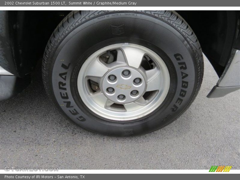 Summit White / Graphite/Medium Gray 2002 Chevrolet Suburban 1500 LT