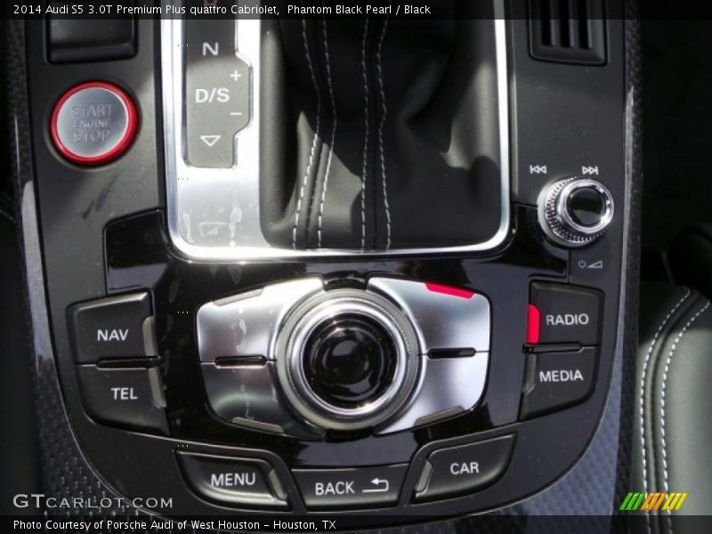 Controls of 2014 S5 3.0T Premium Plus quattro Cabriolet