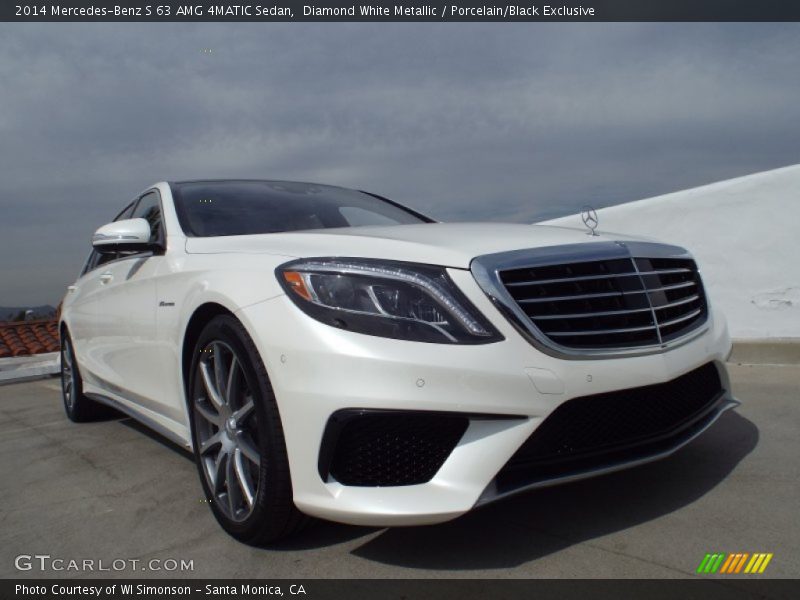 Front 3/4 View of 2014 S 63 AMG 4MATIC Sedan