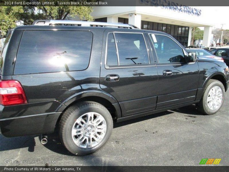 Tuxedo Black / Charcoal Black 2014 Ford Expedition Limited