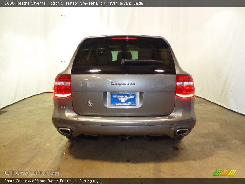 Meteor Grey Metallic / Havanna/Sand Beige 2008 Porsche Cayenne Tiptronic