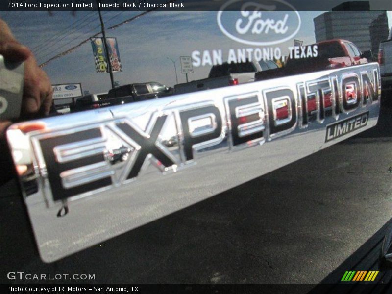 Tuxedo Black / Charcoal Black 2014 Ford Expedition Limited