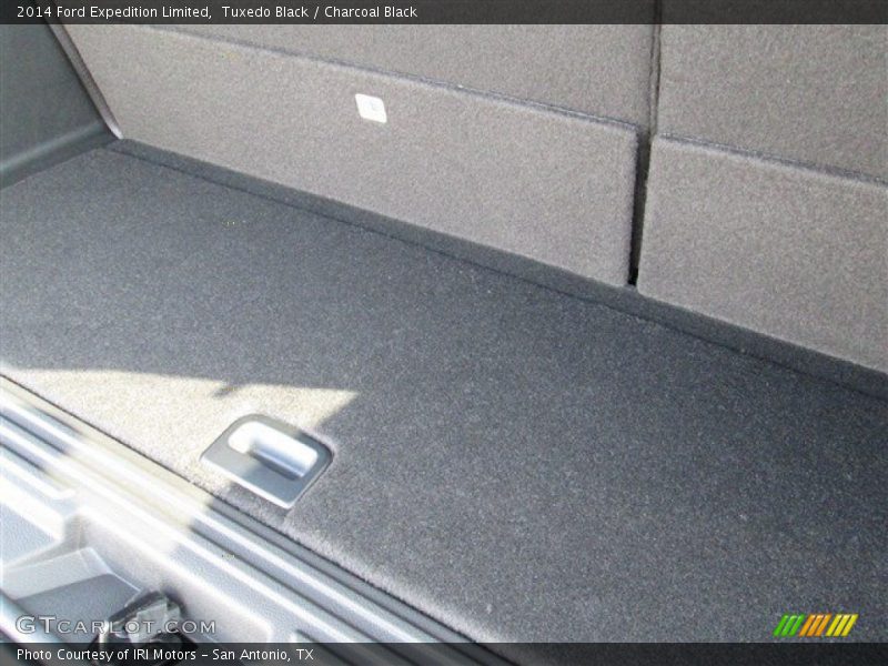 Tuxedo Black / Charcoal Black 2014 Ford Expedition Limited