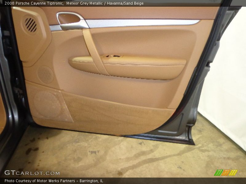 Meteor Grey Metallic / Havanna/Sand Beige 2008 Porsche Cayenne Tiptronic