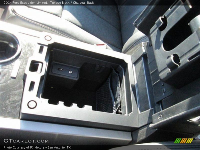 Tuxedo Black / Charcoal Black 2014 Ford Expedition Limited