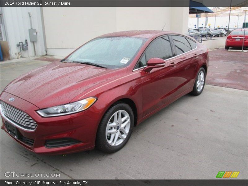 Sunset / Dune 2014 Ford Fusion SE