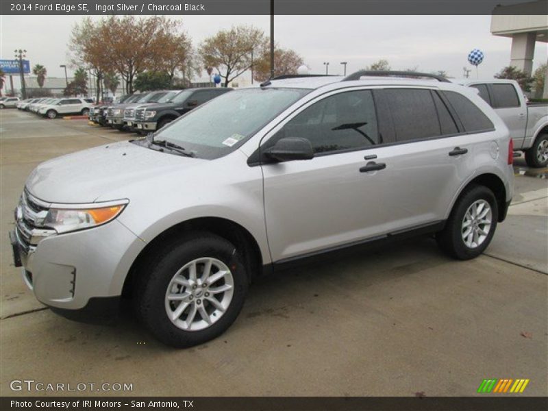 Ingot Silver / Charcoal Black 2014 Ford Edge SE