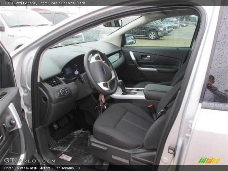 Ingot Silver / Charcoal Black 2014 Ford Edge SE