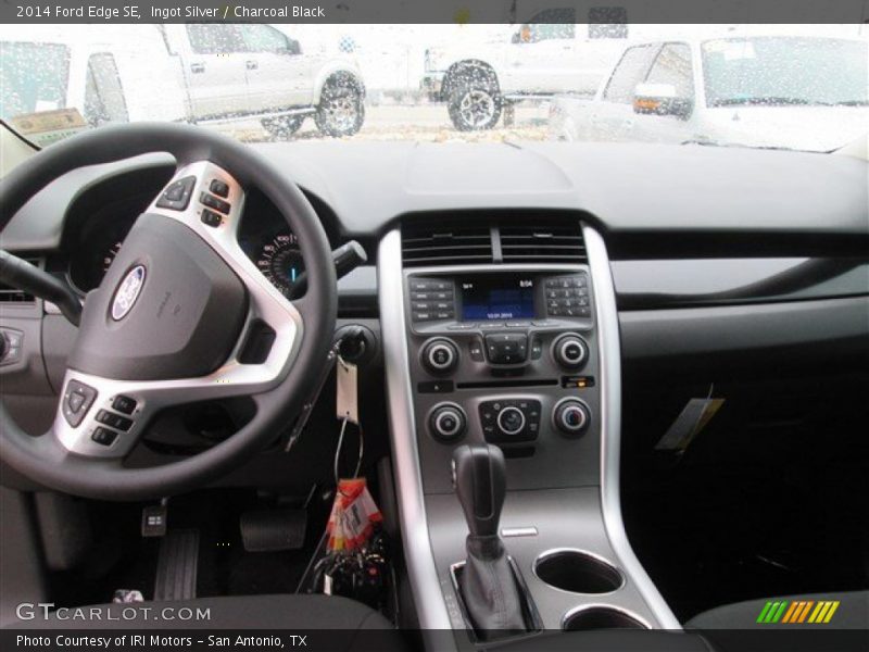 Ingot Silver / Charcoal Black 2014 Ford Edge SE
