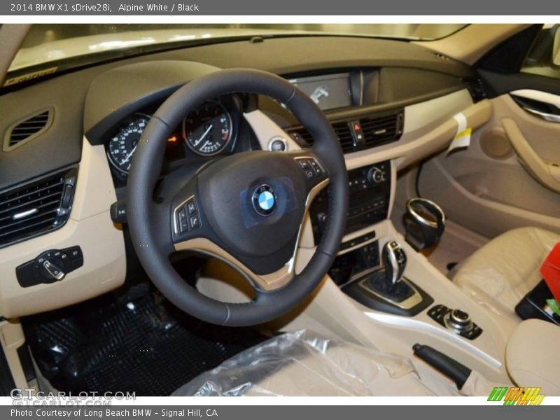 Alpine White / Black 2014 BMW X1 sDrive28i