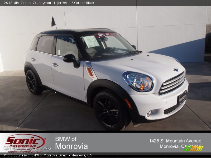 Light White / Carbon Black 2012 Mini Cooper Countryman