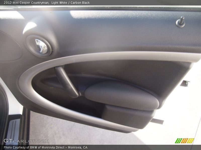 Light White / Carbon Black 2012 Mini Cooper Countryman