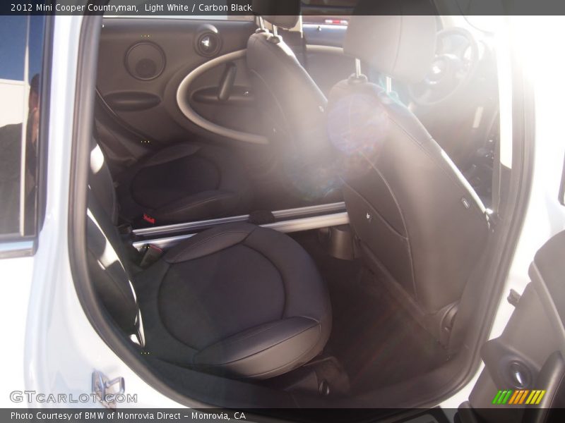 Light White / Carbon Black 2012 Mini Cooper Countryman