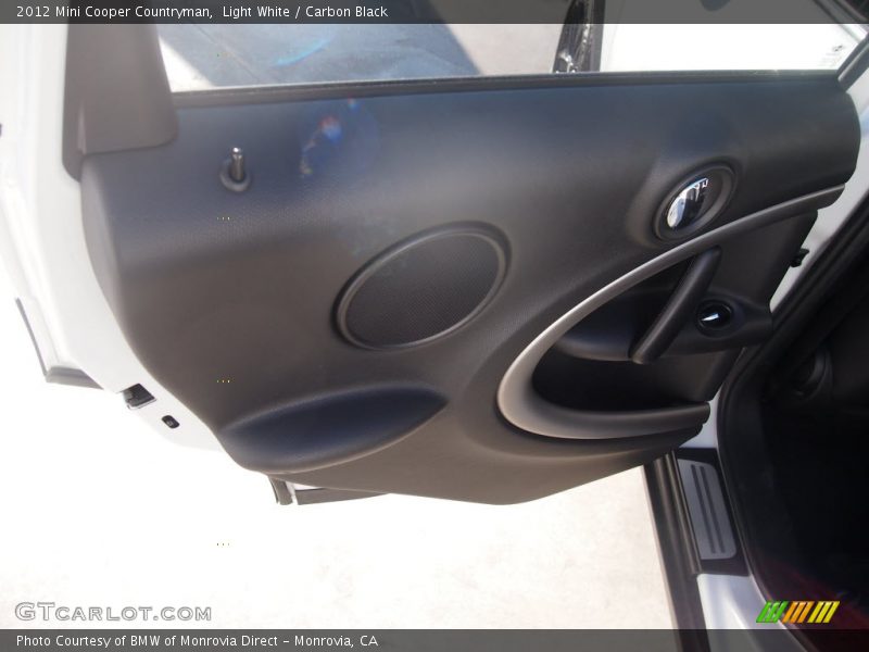 Light White / Carbon Black 2012 Mini Cooper Countryman