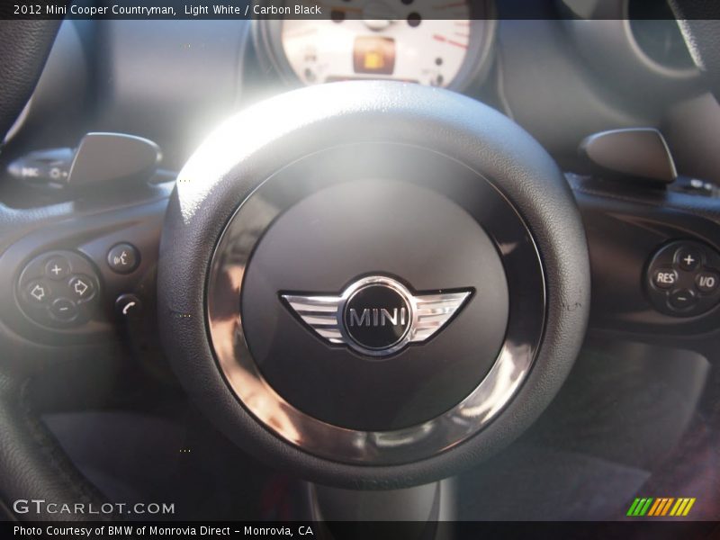 Light White / Carbon Black 2012 Mini Cooper Countryman