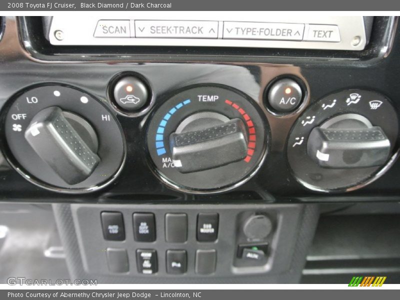Controls of 2008 FJ Cruiser 