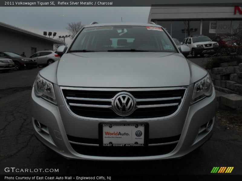 Reflex Silver Metallic / Charcoal 2011 Volkswagen Tiguan SE