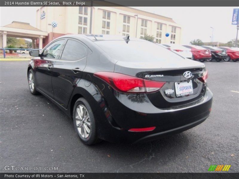 Black / Beige 2014 Hyundai Elantra SE Sedan