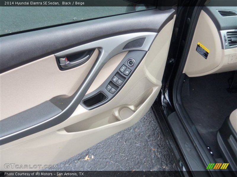 Black / Beige 2014 Hyundai Elantra SE Sedan