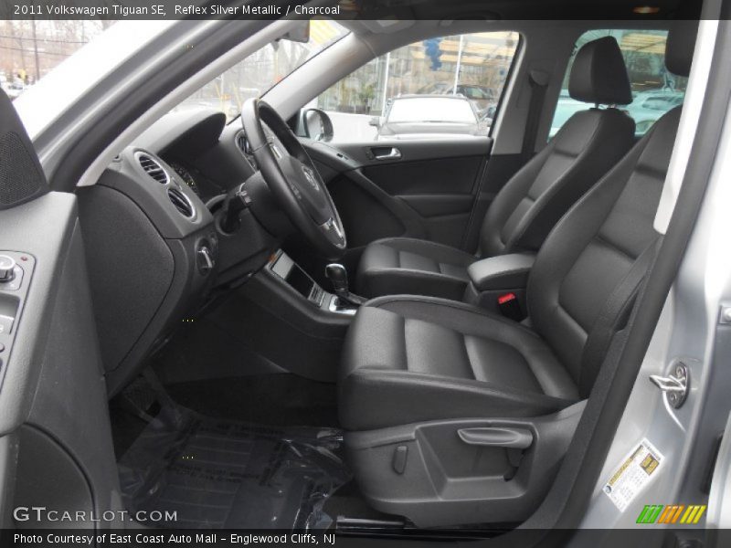 Reflex Silver Metallic / Charcoal 2011 Volkswagen Tiguan SE