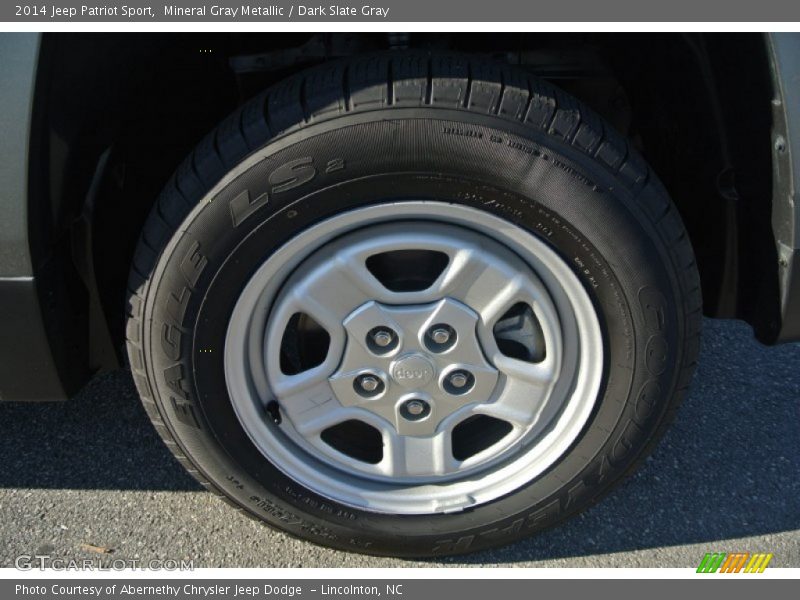 Mineral Gray Metallic / Dark Slate Gray 2014 Jeep Patriot Sport