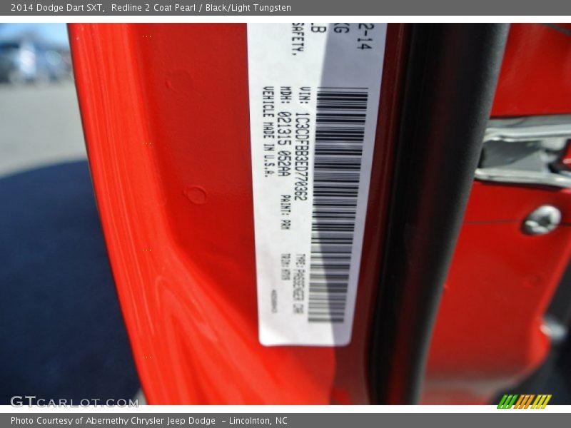 Redline 2 Coat Pearl / Black/Light Tungsten 2014 Dodge Dart SXT