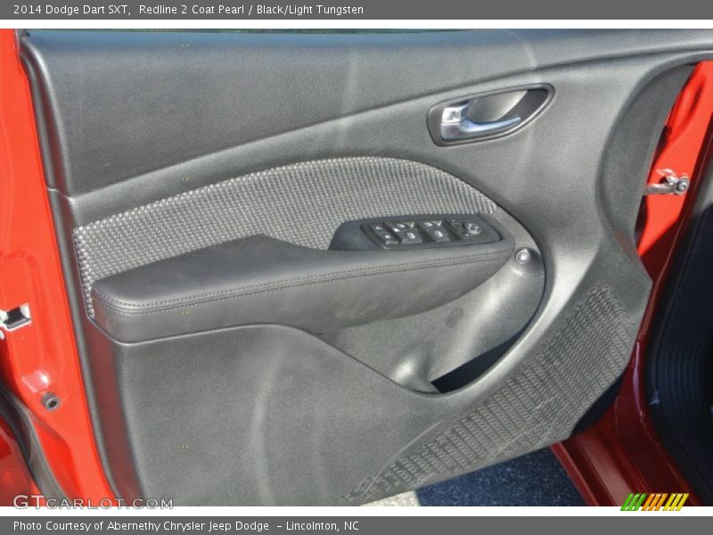 Redline 2 Coat Pearl / Black/Light Tungsten 2014 Dodge Dart SXT