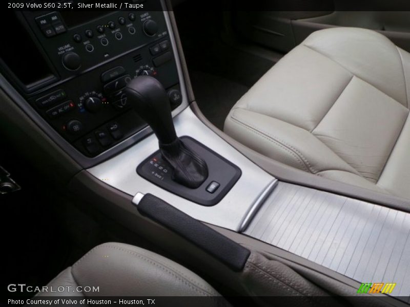 Silver Metallic / Taupe 2009 Volvo S60 2.5T