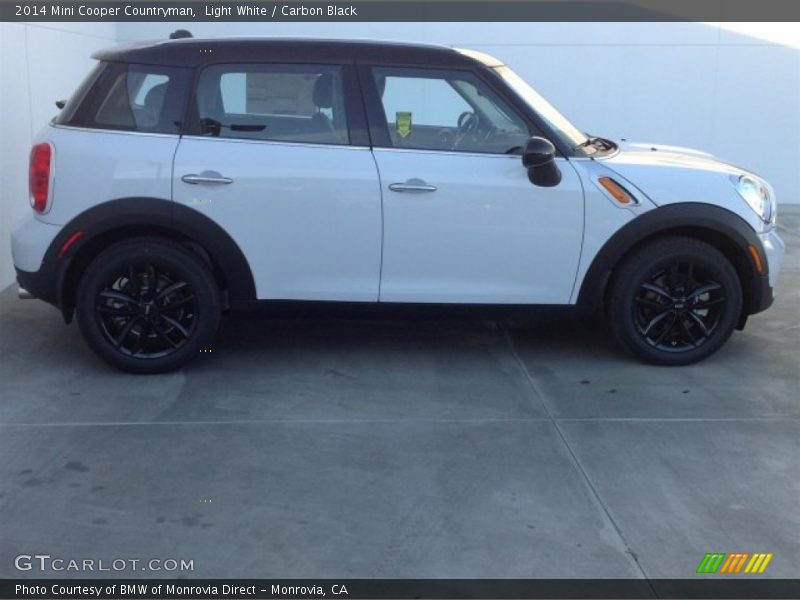 Light White / Carbon Black 2014 Mini Cooper Countryman