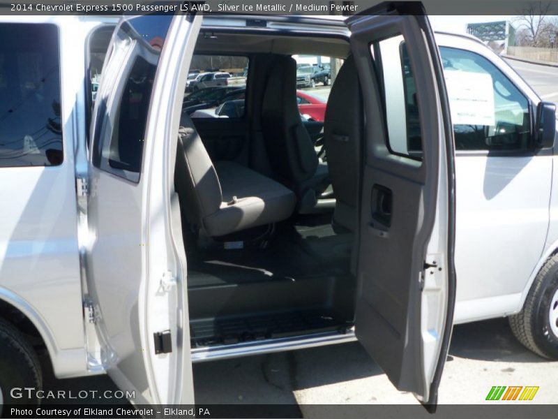 Silver Ice Metallic / Medium Pewter 2014 Chevrolet Express 1500 Passenger LS AWD