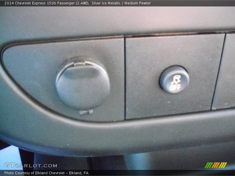 Silver Ice Metallic / Medium Pewter 2014 Chevrolet Express 1500 Passenger LS AWD