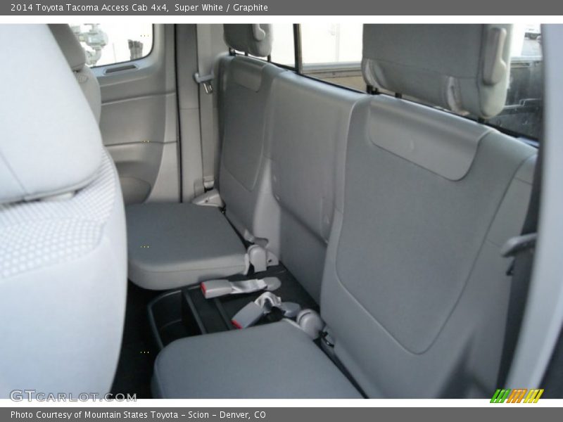 Super White / Graphite 2014 Toyota Tacoma Access Cab 4x4