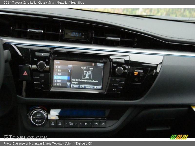 Classic Silver Metallic / Steel Blue 2014 Toyota Corolla S