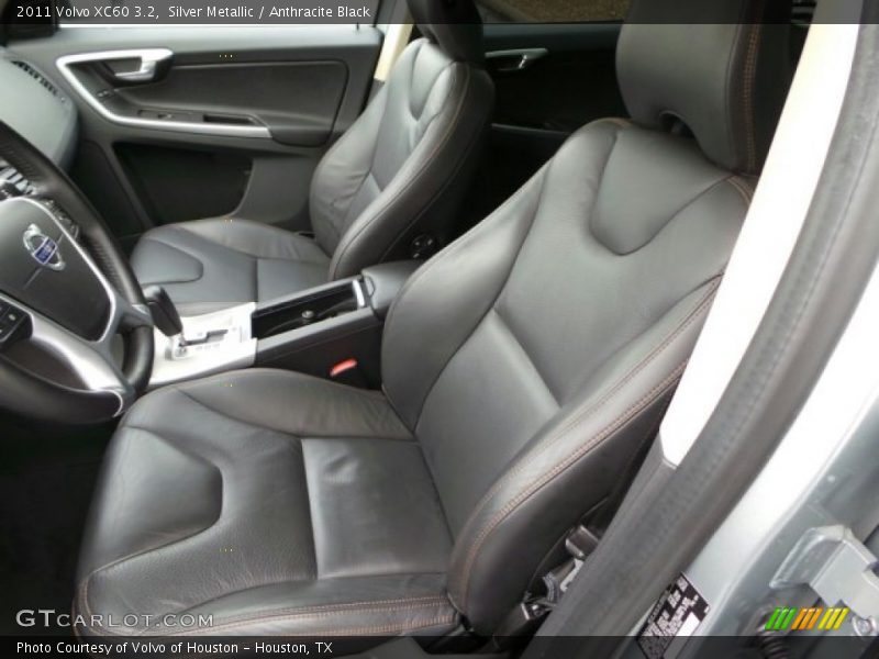 Silver Metallic / Anthracite Black 2011 Volvo XC60 3.2