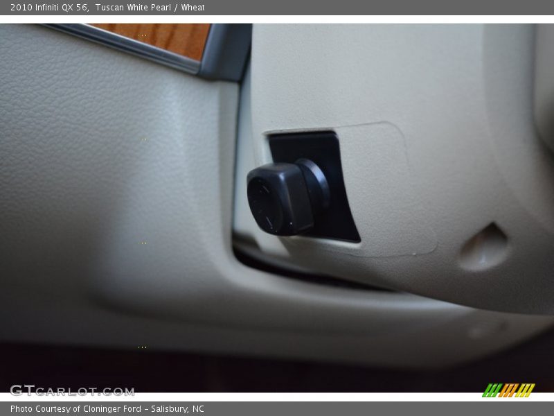 Tuscan White Pearl / Wheat 2010 Infiniti QX 56